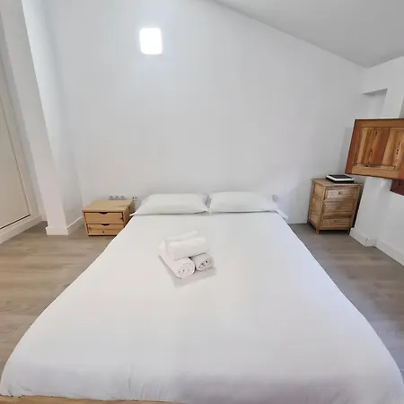 Coqueto En El Centro De Apartment